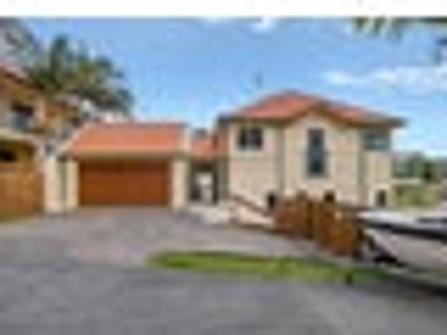 House for sale in Whangaparaoa, Oroua County
