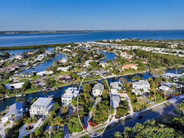House for sale in Longboat Key