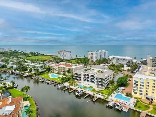 Apartment for rent in Naples