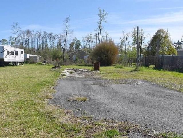 Land for rent in Westlake