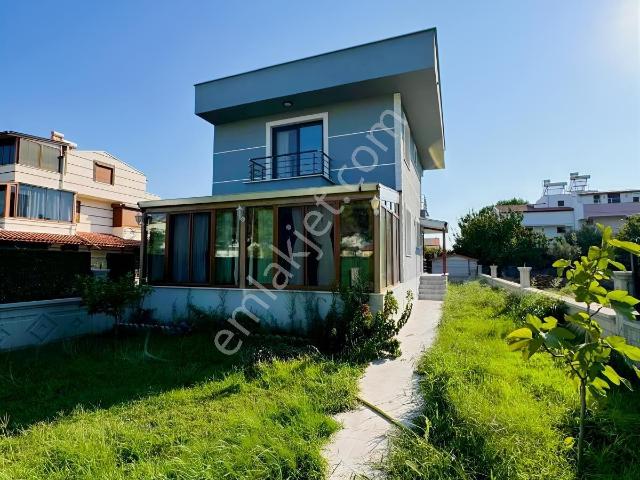 Dikili, İzmir içerisinde satılık Villa