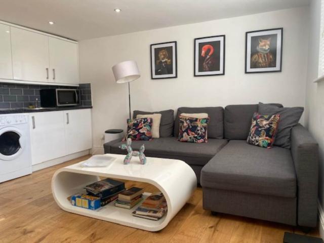 Apartment for rent in Newtown, Reading