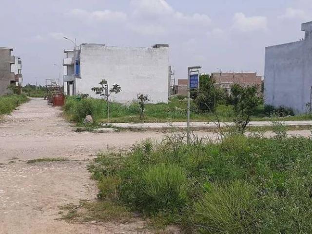 Land for sale in Mardan, North West Frontier Province