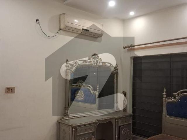 House for sale in Faisalabad, Islamabad Capital Territory