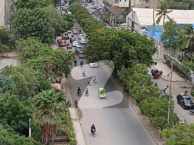 Building for sale in Karachi, Sindh