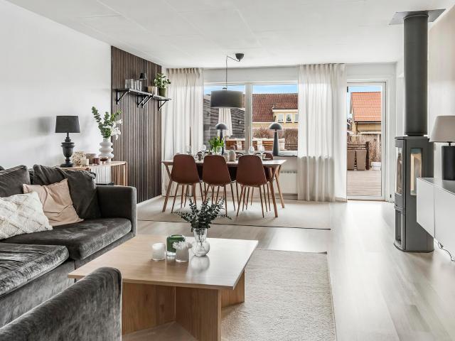 Villa till salu i Köping