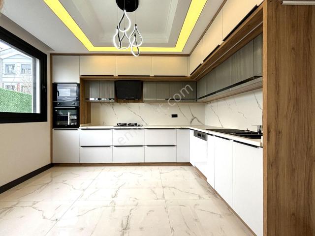 Edremit, Balikesir içerisinde satılık Villa