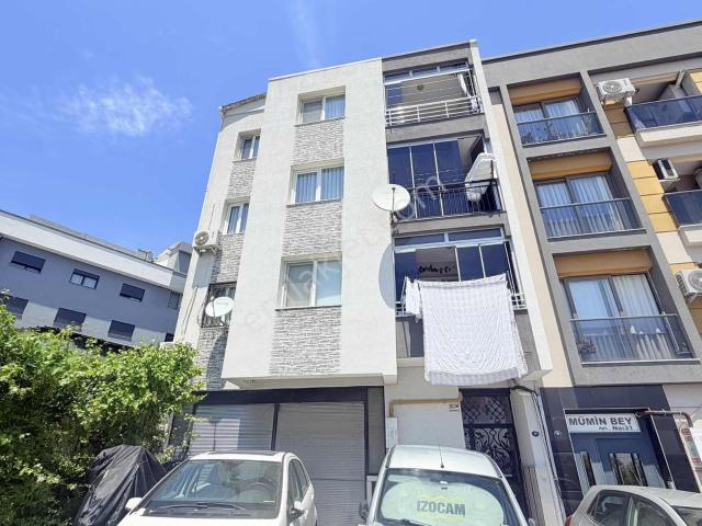 Karabağlar, İzmir içerisinde satılık mülk