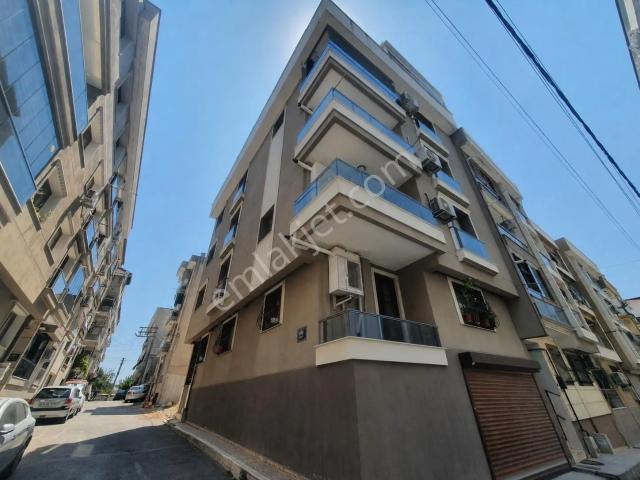 Karabağlar, İzmir içerisinde satılık mülk