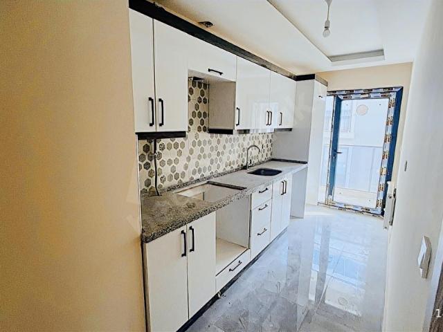 Karabağlar, İzmir içerisinde satılık mülk