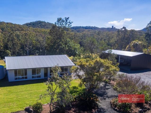 House for sale in Girvan, New South Wales