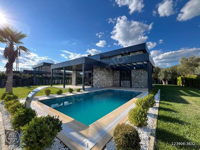 Altınoluk, Edremit içerisinde satılık Villa