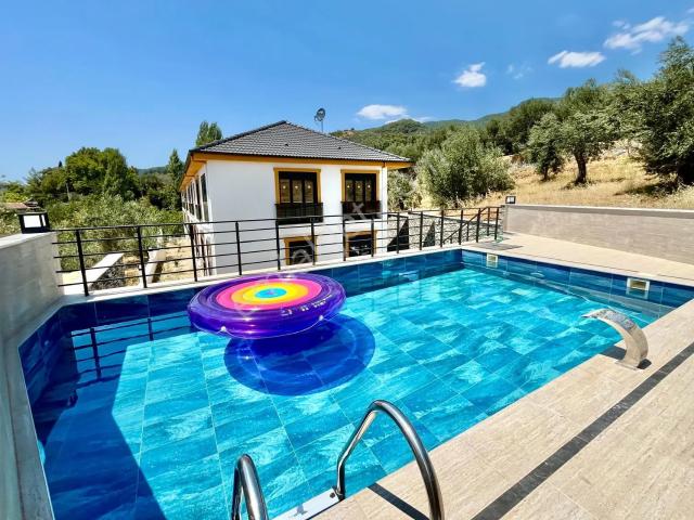 Edremit, Balikesir içerisinde satılık Villa