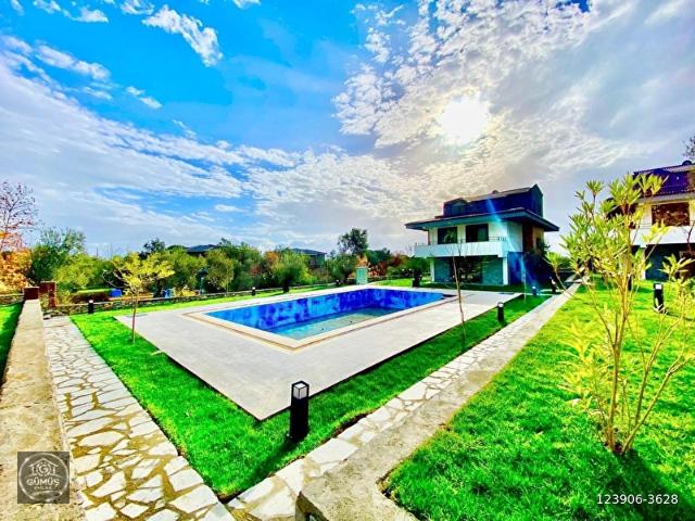 Güre, Edremit içerisinde satılık Villa