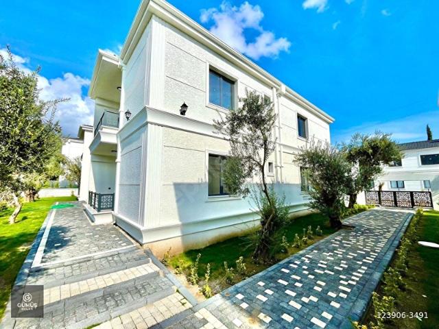 Güre, Edremit içerisinde satılık mülk