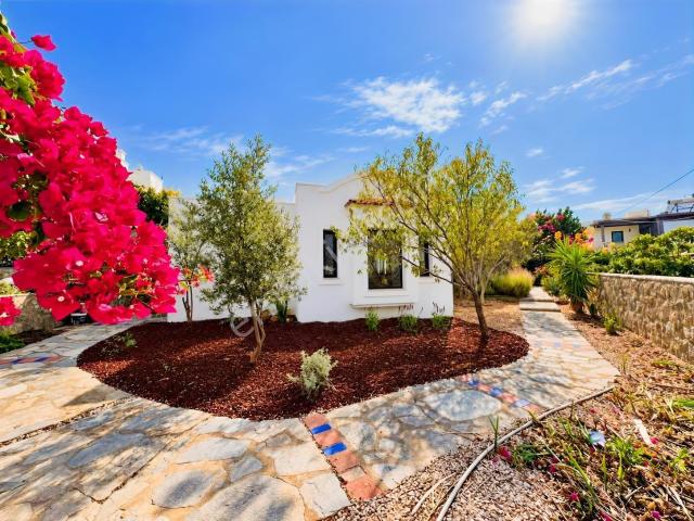 Peksimet, Bodrum içerisinde satılık Villa