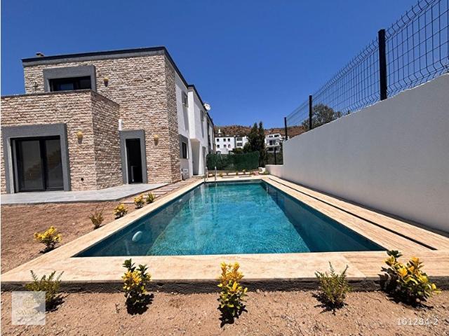 Muğla Merkez içerisinde satılık Villa