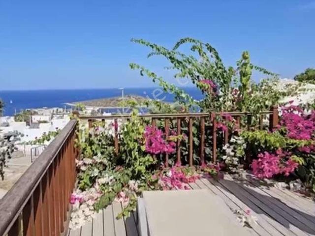Gümüşlük, Bodrum içerisinde satılık Villa