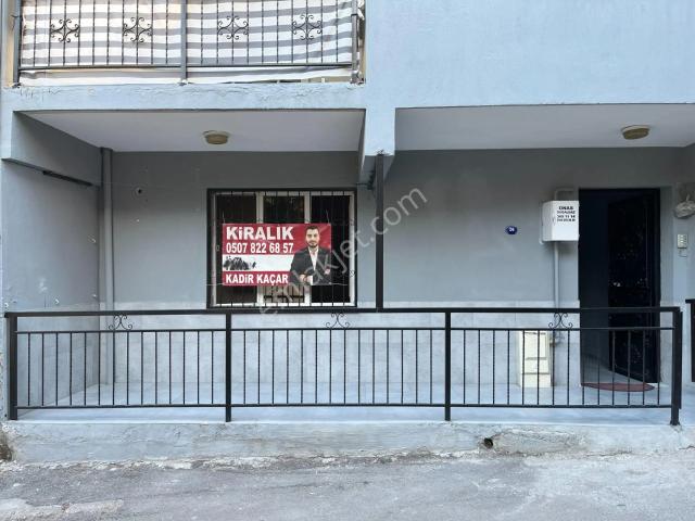 Gümüşpala Mahallesi, Bayraklı içerisinde kiralık mülk