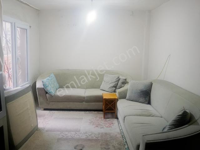 Gümüşpala Mahallesi, Bayraklı içerisinde kiralık mülk