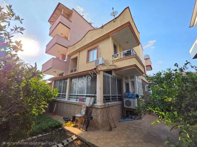 Gümüldür Fevzi Çakmak Mahallesi, Menderes içerisinde satılık Villa