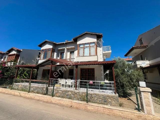Menderes, İzmir içerisinde satılık Villa