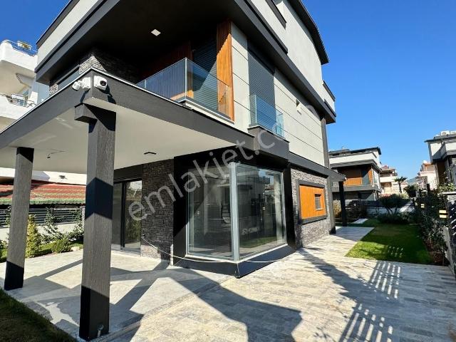 Menderes, İzmir içerisinde satılık Villa
