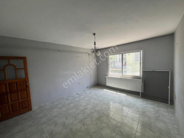 Günaltay Mahallesi, Karabağlar içerisinde kiralık mülk