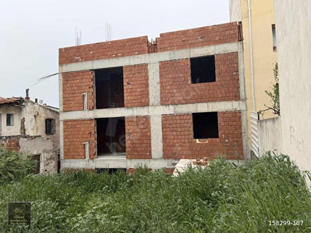 Karabağlar, İzmir içerisinde satılık Bina