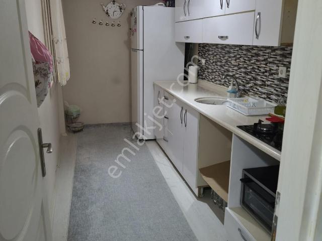 Karabağlar, İzmir içerisinde kiralık mülk