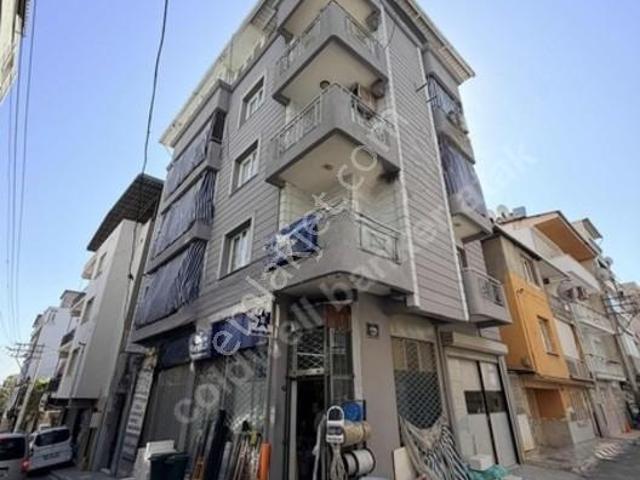 Karabağlar, İzmir içerisinde satılık Bina