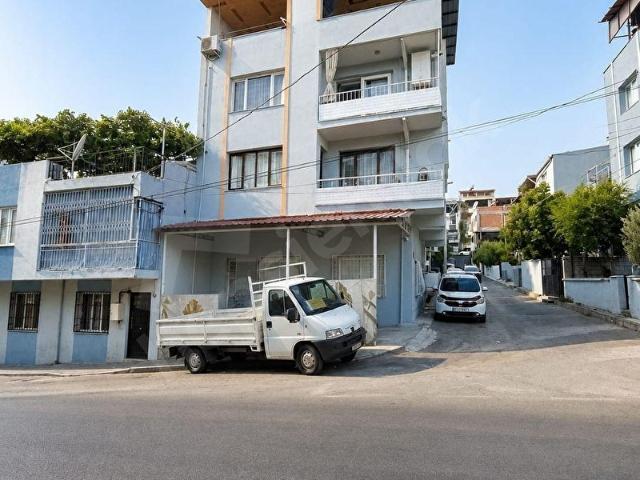 Karabağlar, İzmir içerisinde satılık Arsa