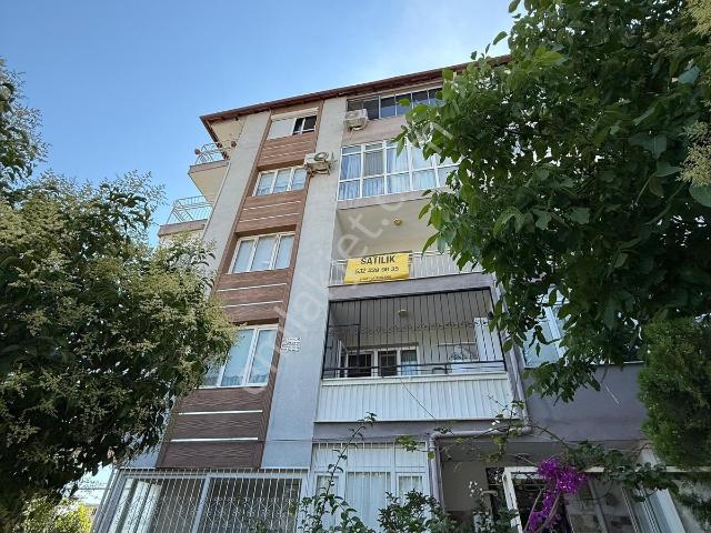 Bayindir, İzmir içerisinde satılık mülk