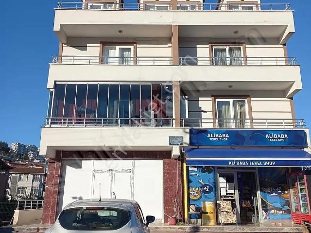 İzmit, Kocaeli içerisinde kiralık mülk