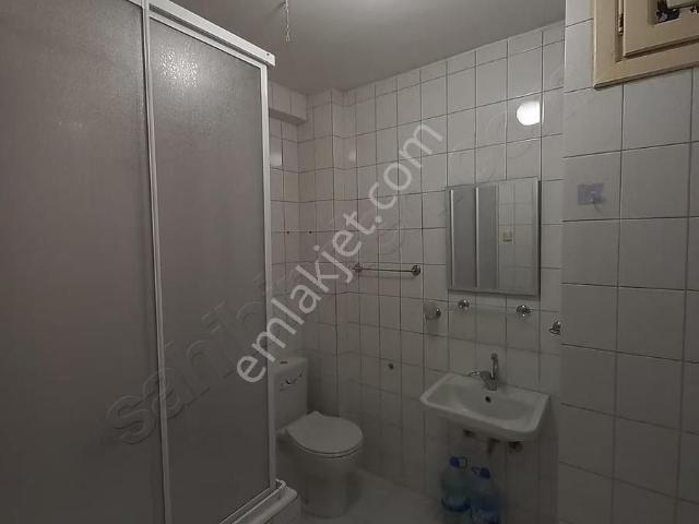 İzmit, Kocaeli içerisinde kiralık mülk