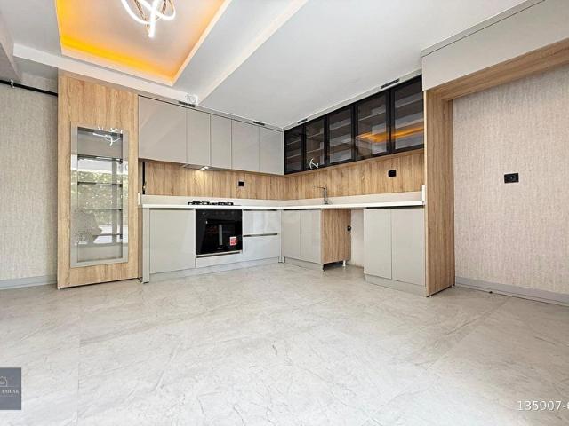 Sincan, Ankara içerisinde satılık mülk