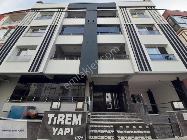 Tire, İzmir içerisinde satılık mülk