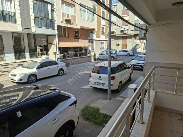 İnkılap Mahallesi, Buca içerisinde kiralık mülk