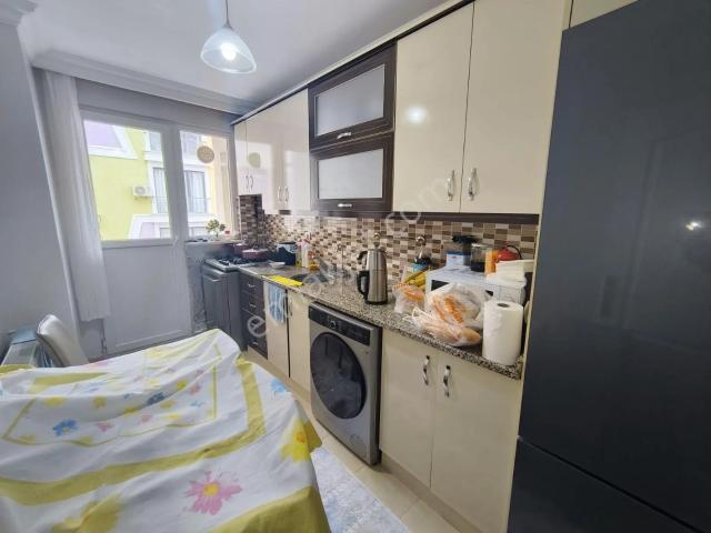 Zümrütevler Mahallesi, Maltepe içerisinde satılık mülk