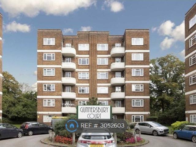 Apartment for rent in Gunnersbury Court, Greater London