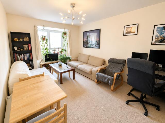 Apartment for rent in London Borough of Ealing, Greater London