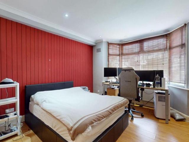 Apartment for rent in London Borough of Ealing, Greater London
