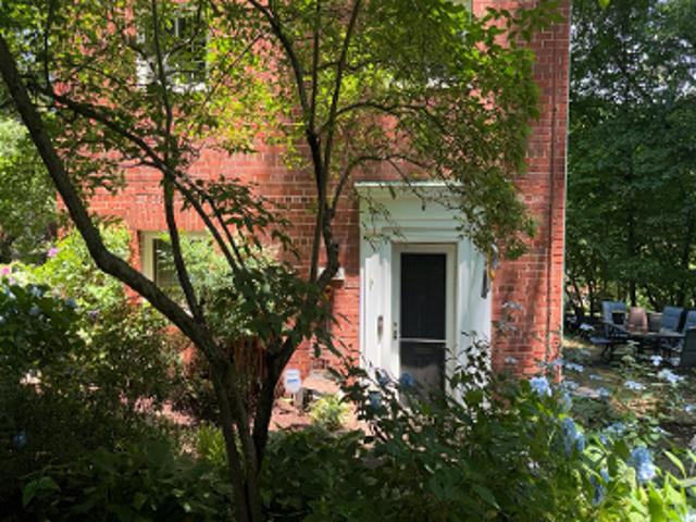 Condo for sale in Virginia