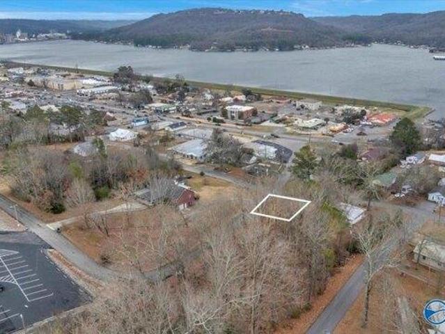 Land for sale in Guntersville, Alabama