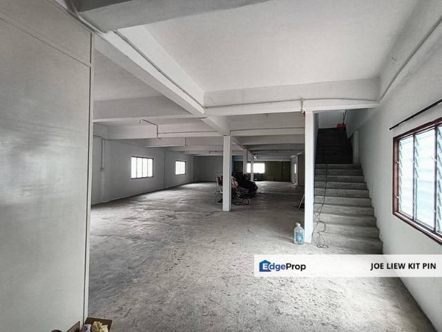 Shop for rent in Majlis Bandaraya Ipoh, Kinta