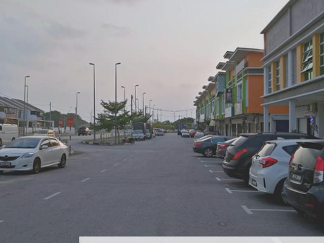 Shop for rent in Majlis Bandaraya Ipoh, Kinta