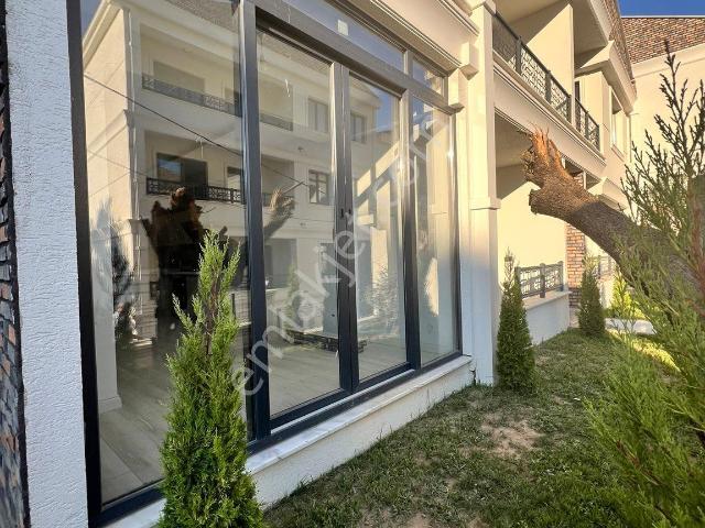 Edremit, Balikesir içerisinde satılık mülk