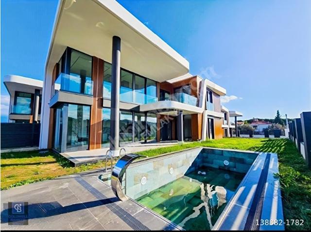 Edremit, Balikesir içerisinde satılık Villa