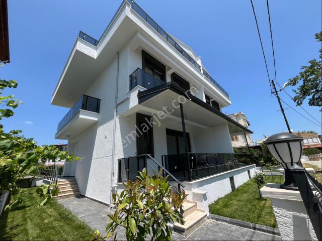 Edremit, Balikesir içerisinde satılık Villa