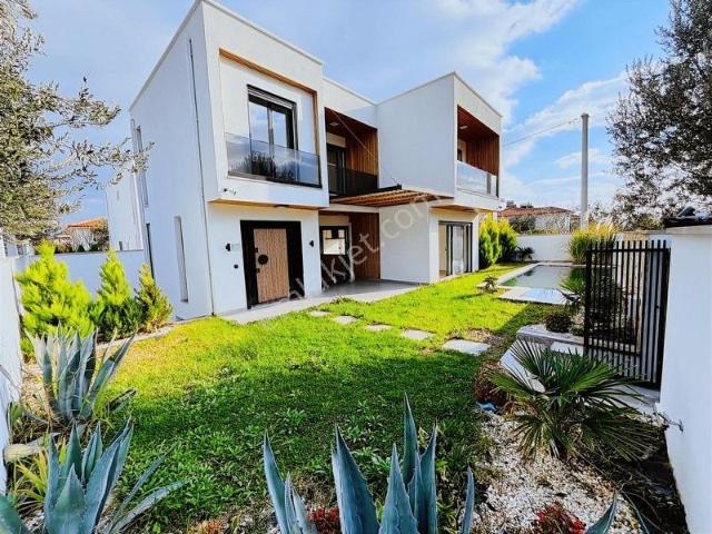 Edremit, Balikesir içerisinde satılık Villa